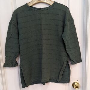 Green Linen Long Sleeve Top